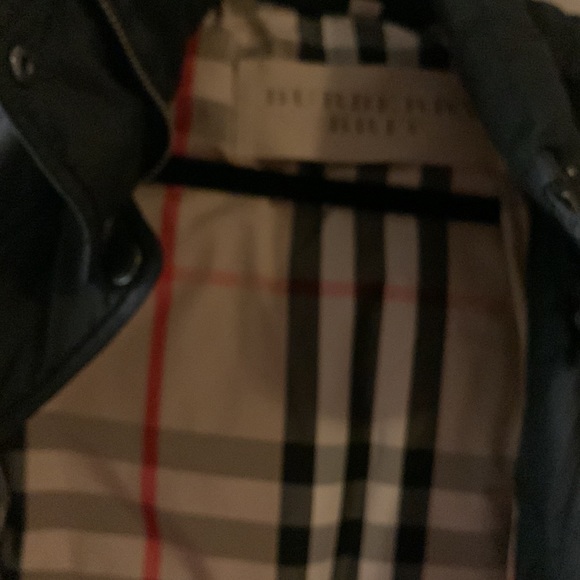 BURBERRY Goose Down Winter Parka - Picture 9 of 16